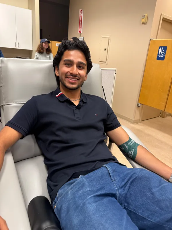 Donate blood, Get data blood drive — 11