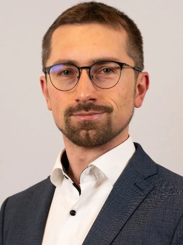 Dr. Valery Volk